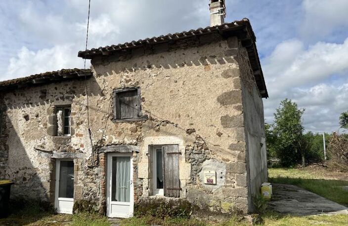 Maison en pierre de 2 pièces principales — photo 4