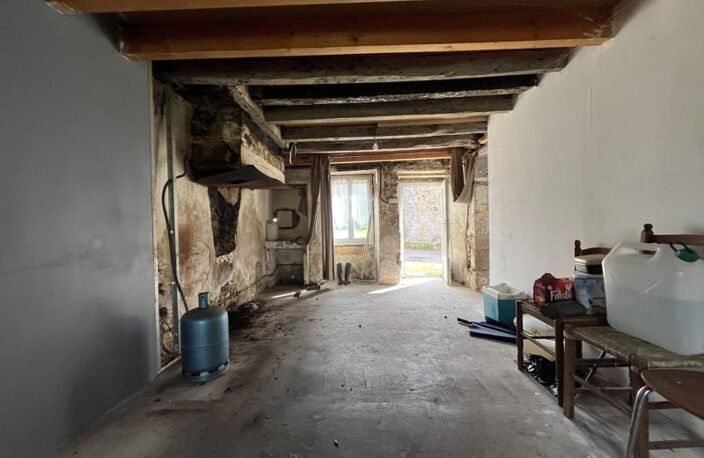 Maison en pierre de 2 pièces principales — photo 5