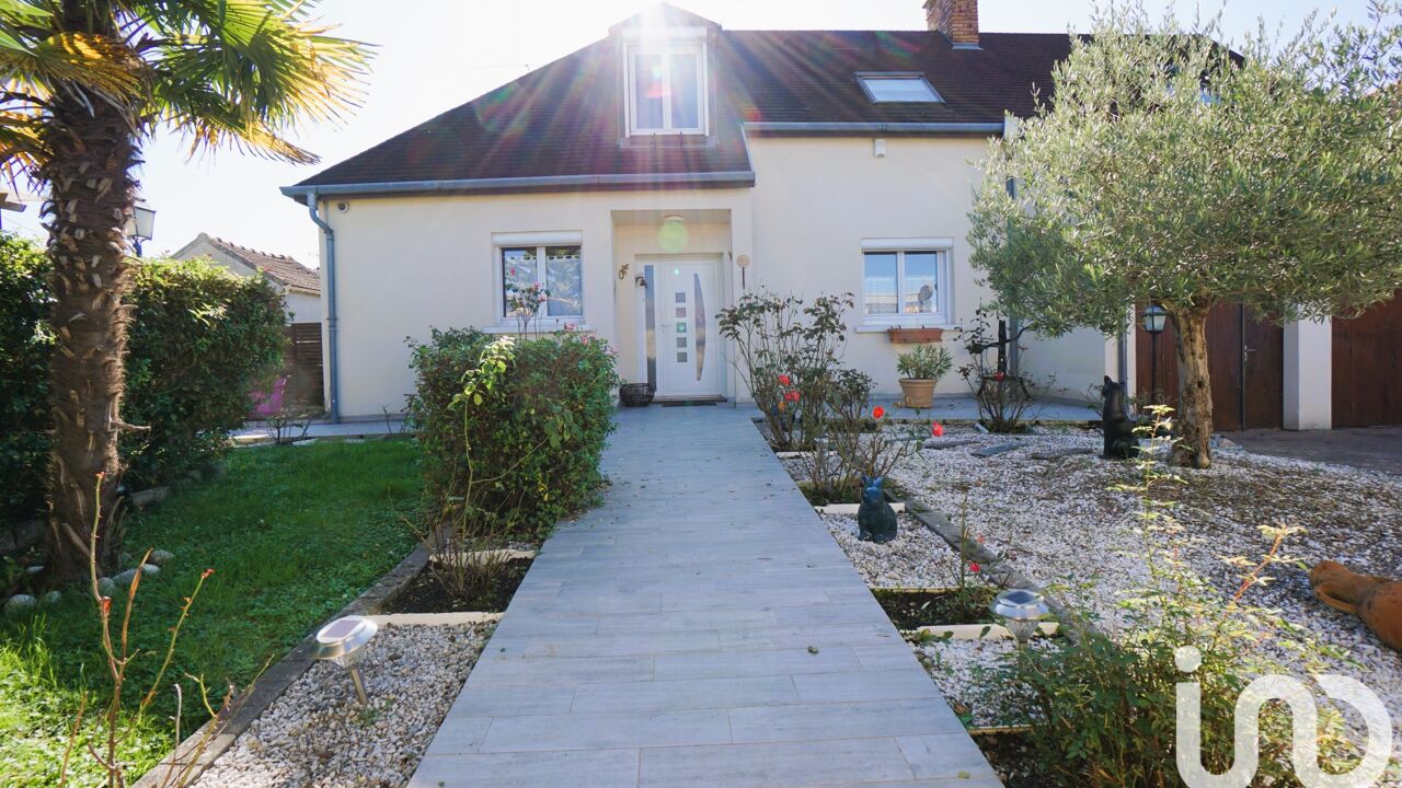 maison 8 pièces 200 m2 à vendre à Roissy-en-Brie (77680)