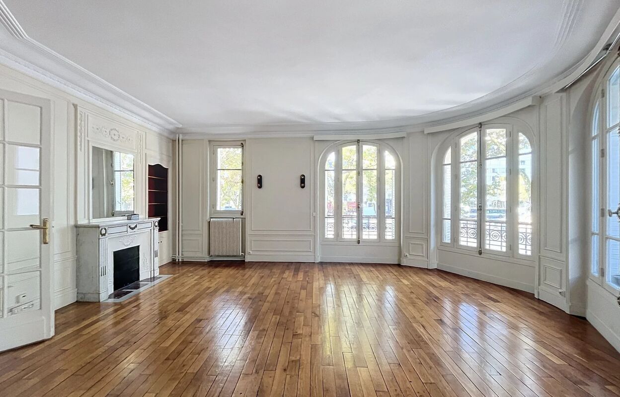 appartement 5 pièces 143 m2 à louer à Paris 12 (75012)