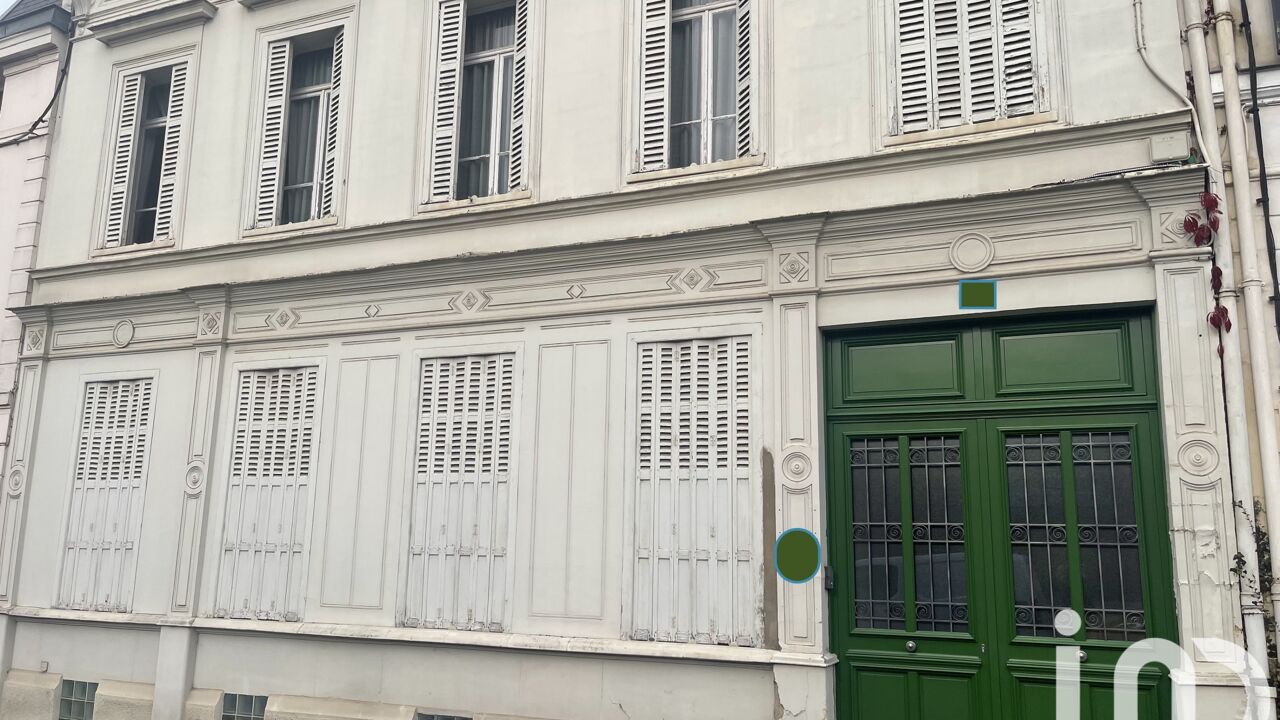 immeuble  pièces 335 m2 à vendre à Saint-Quentin (02100)