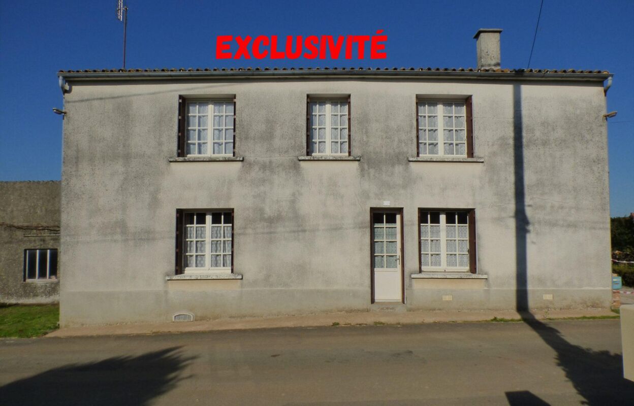 maison 5 pièces 104 m2 à vendre à Chantonnay (85110)