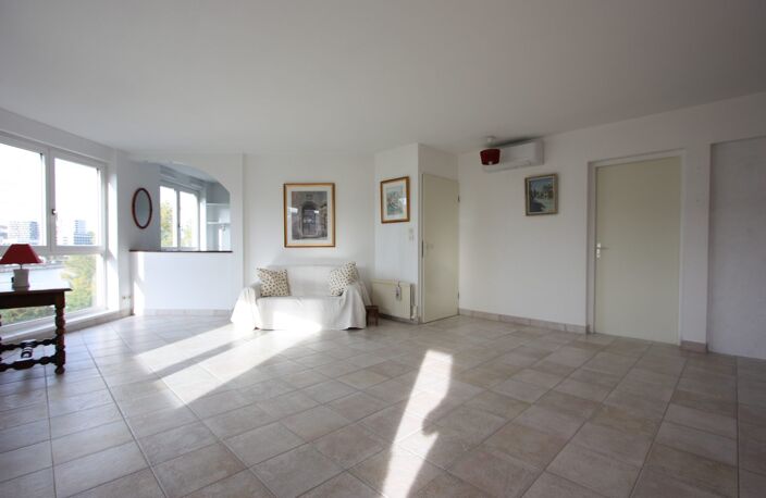 Appartement étage élevé vue rhône — photo 3
