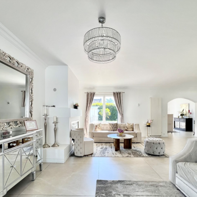 Maison 8 pièces 516000 €