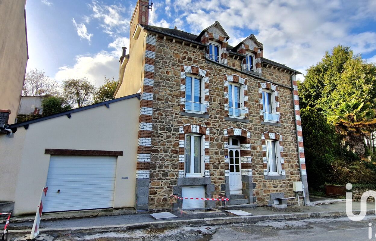 maison 8 pièces 210 m2 à vendre à Merdrignac (22230)