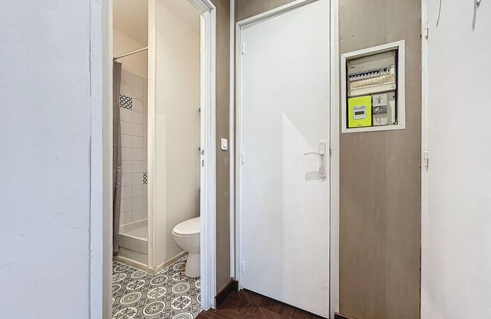 STUDIO À VENDRE SECTEUR AVENUE DE LAON — photo 2