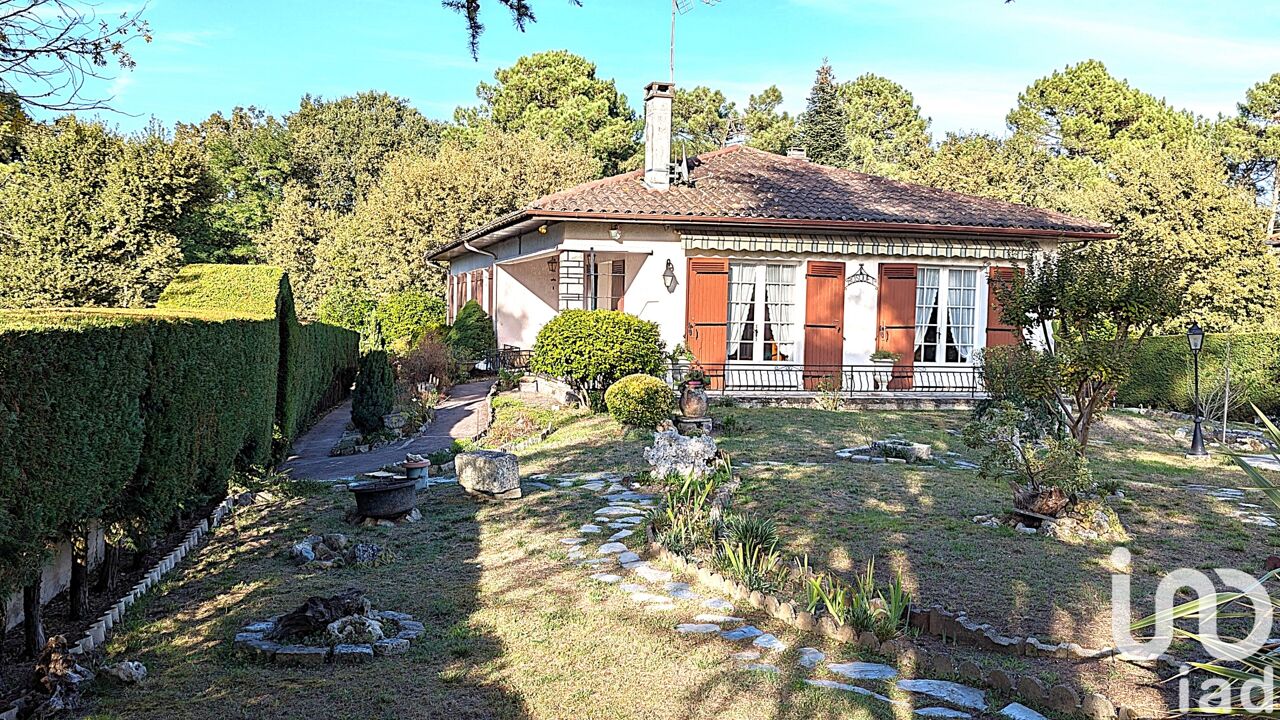 maison 5 pièces 175 m2 à vendre à Saint-Aubin-de-Médoc (33160)