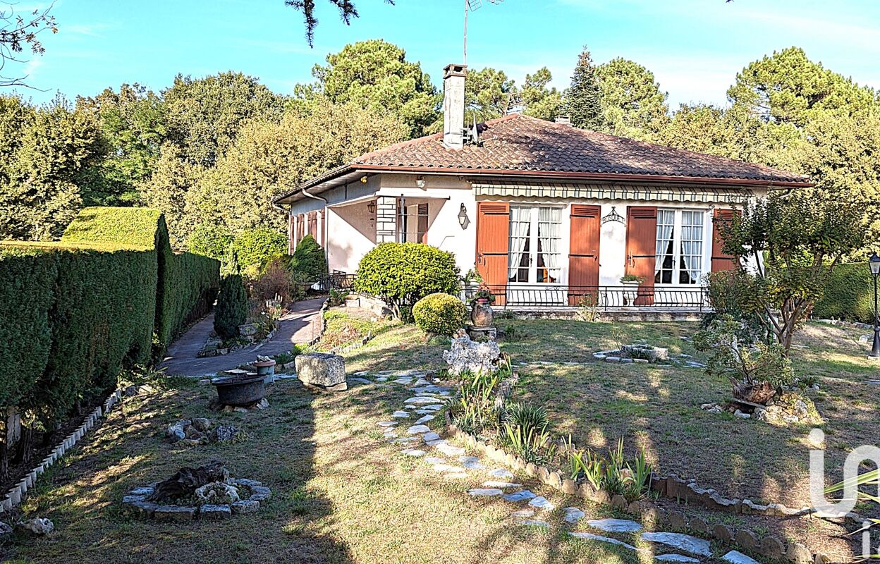 maison 5 pièces 175 m2 à vendre à Saint-Aubin-de-Médoc (33160)