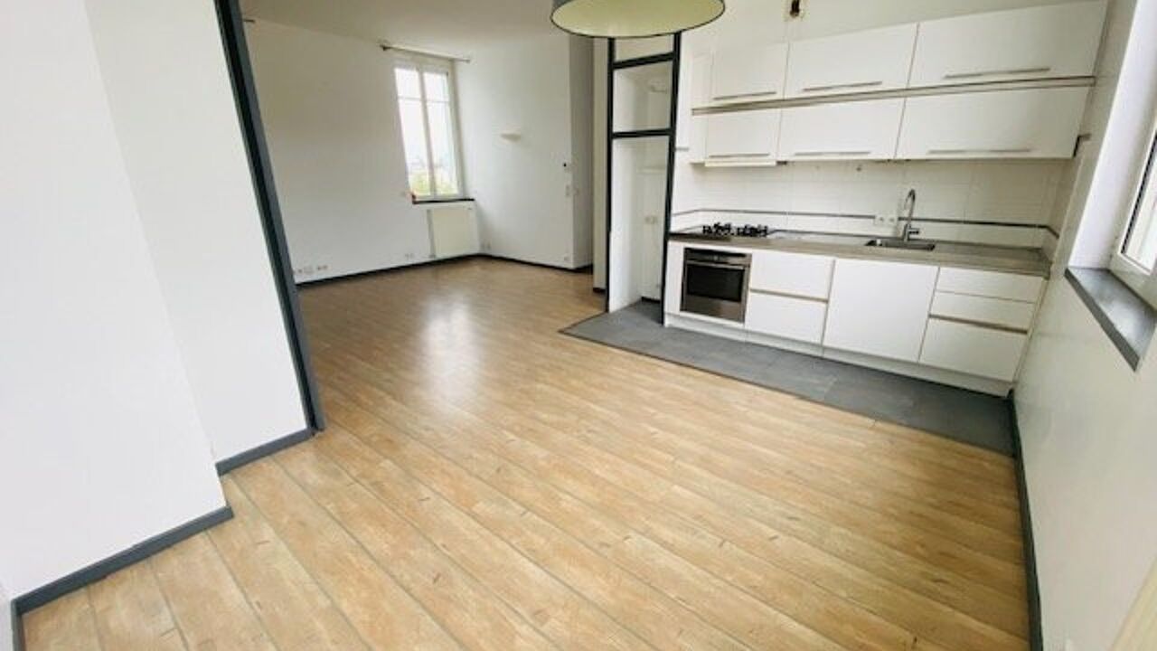 appartement 2 pièces 80 m2 à louer à Saint-Étienne (42000)