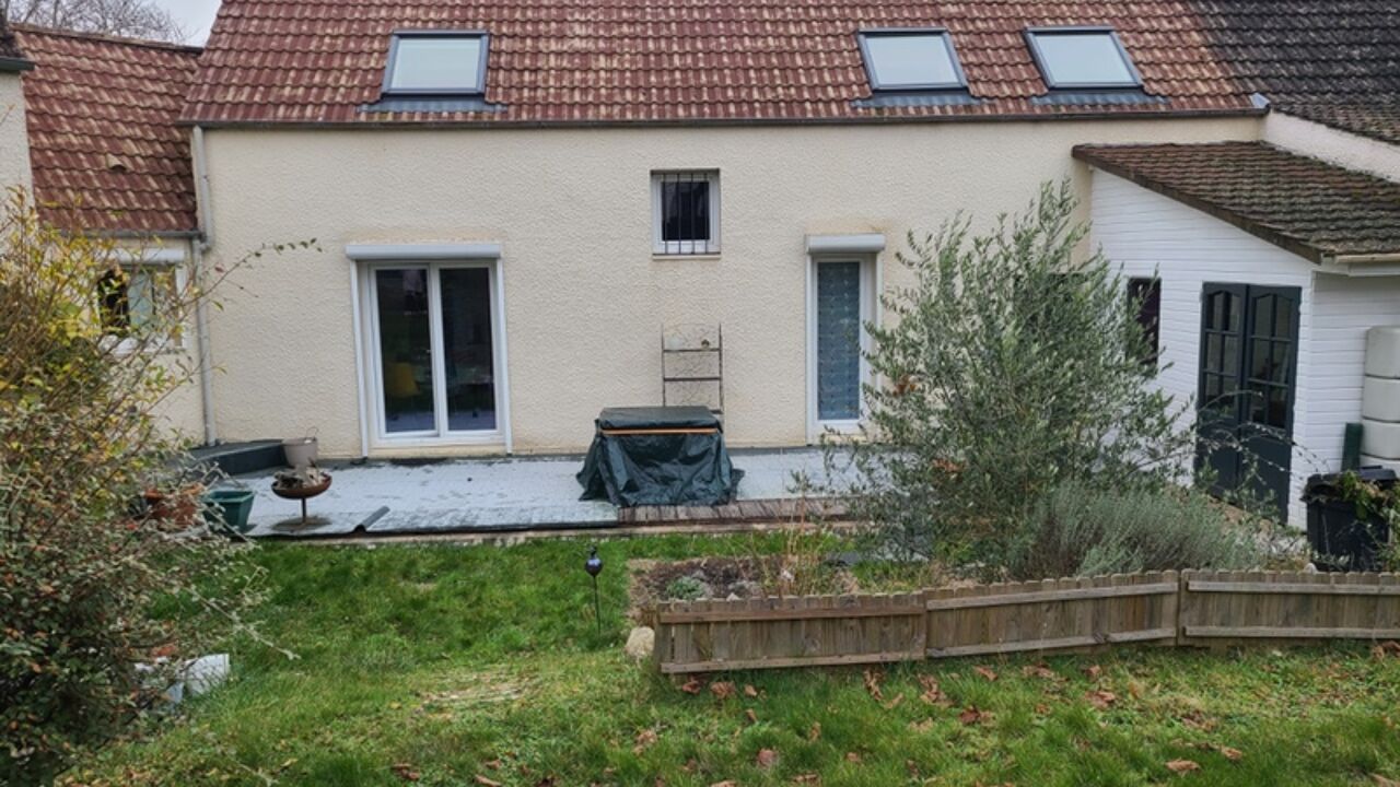 maison 6 pièces 115 m2 à vendre à Val-de-Reuil (27100)