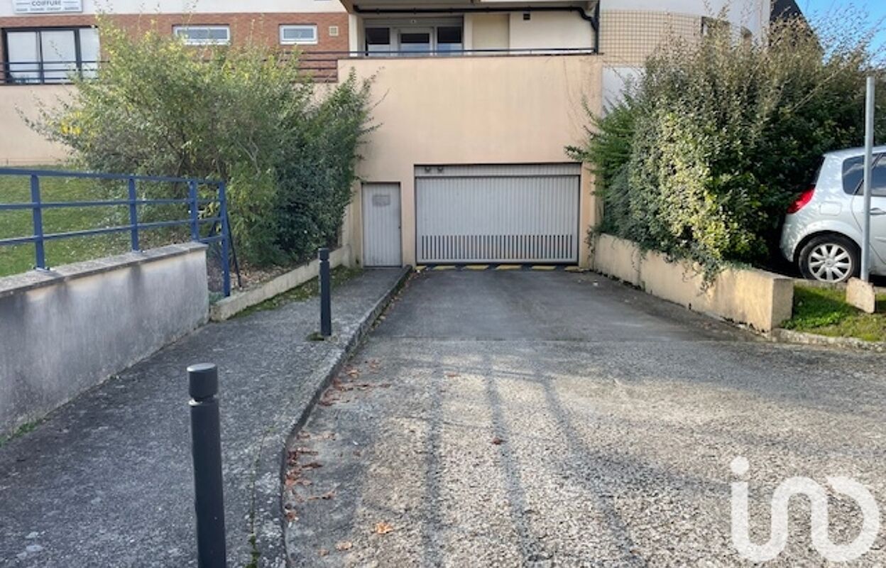 garage  pièces 10 m2 à vendre à Saint-Fargeau-Ponthierry (77310)