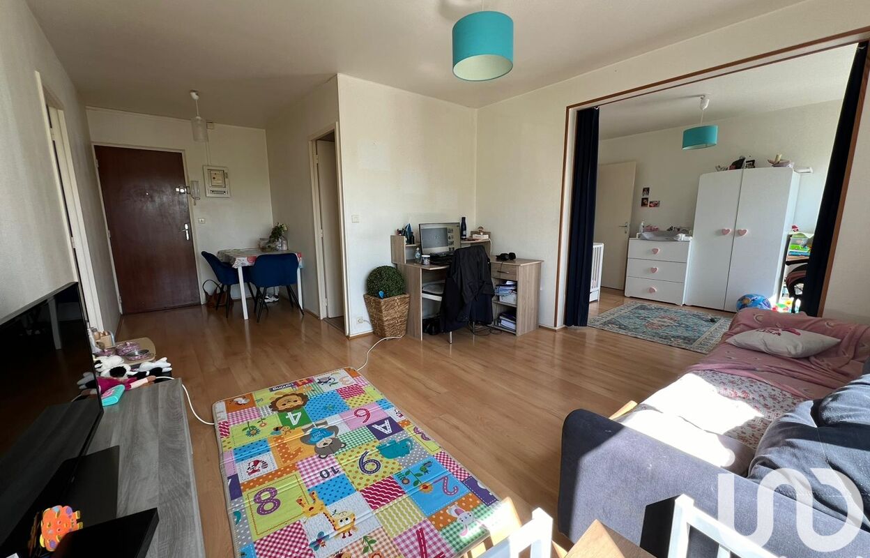 appartement 3 pièces 61 m2 à vendre à Les Ulis (91940)