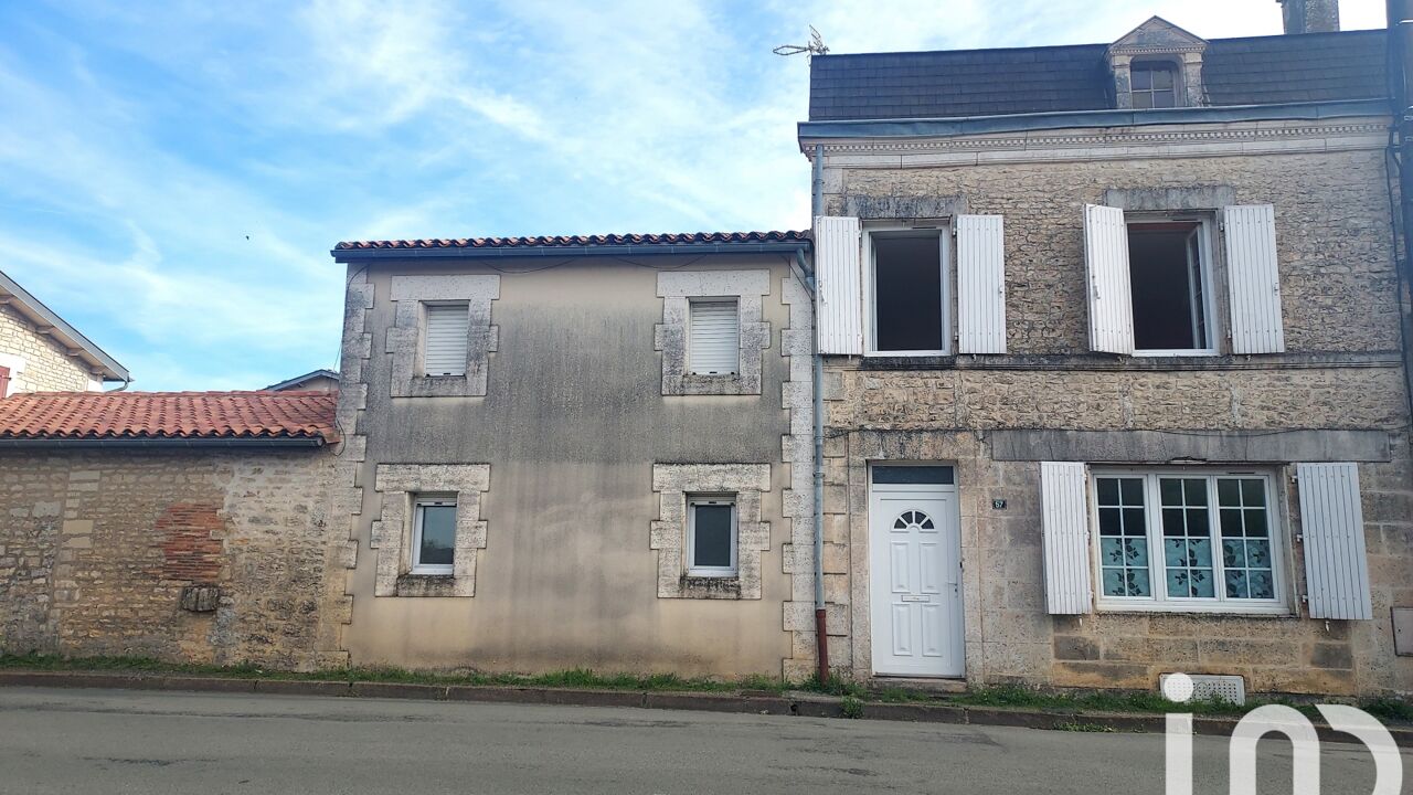 maison 5 pièces 144 m2 à vendre à Aunac-sur-Charente (16460)