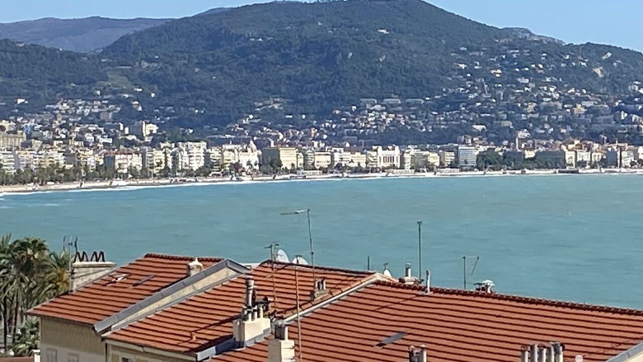 appartement 3 pièces 57 m2 à vendre à Nice (06200)