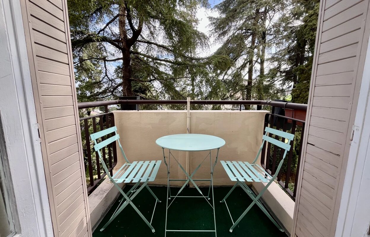 appartement 3 pièces 57 m2 à vendre à Nice (06200)