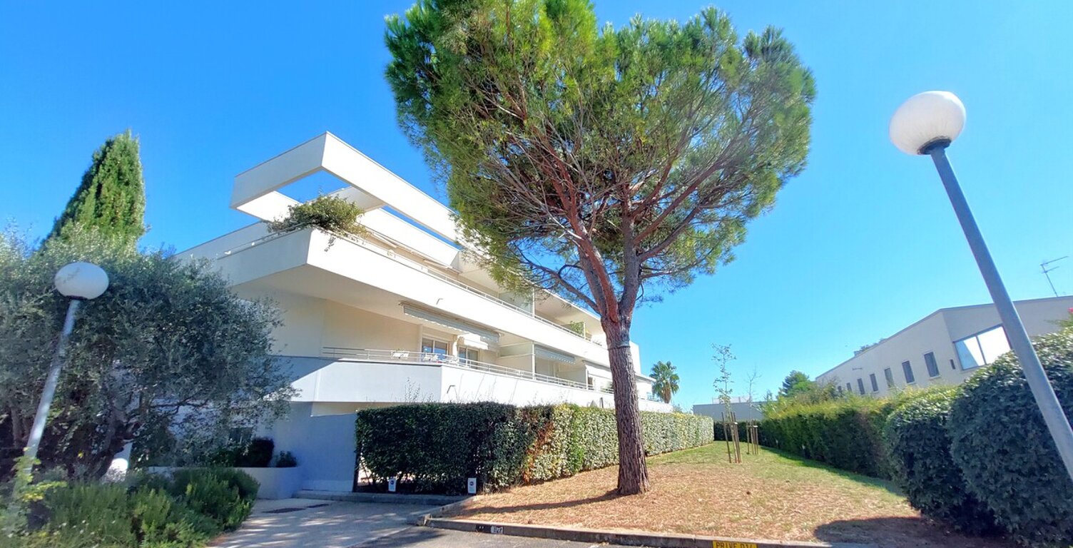 Appartement + Parking + Parking — photo 1