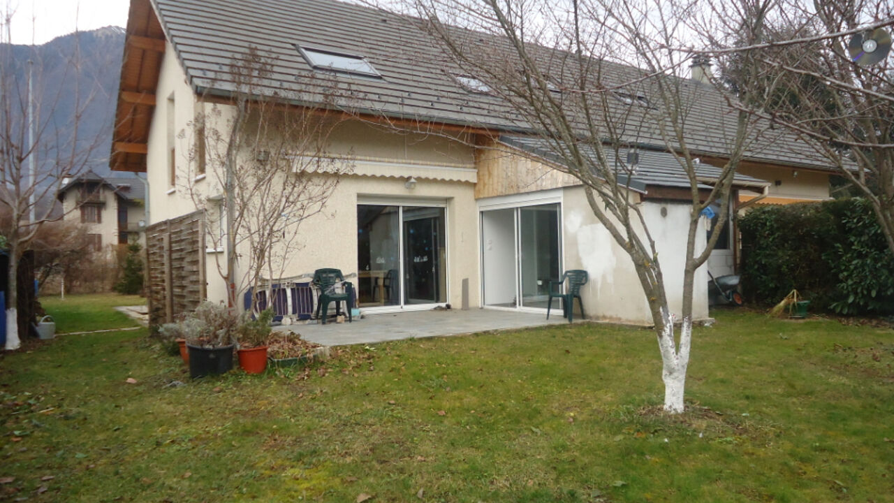 maison 5 pièces 107 m2 à vendre à Gilly-sur-Isère (73200)