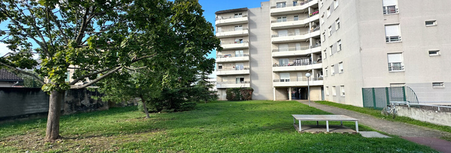 Appartement 3 Pièces 71 m² à vendre à Bron (69500)