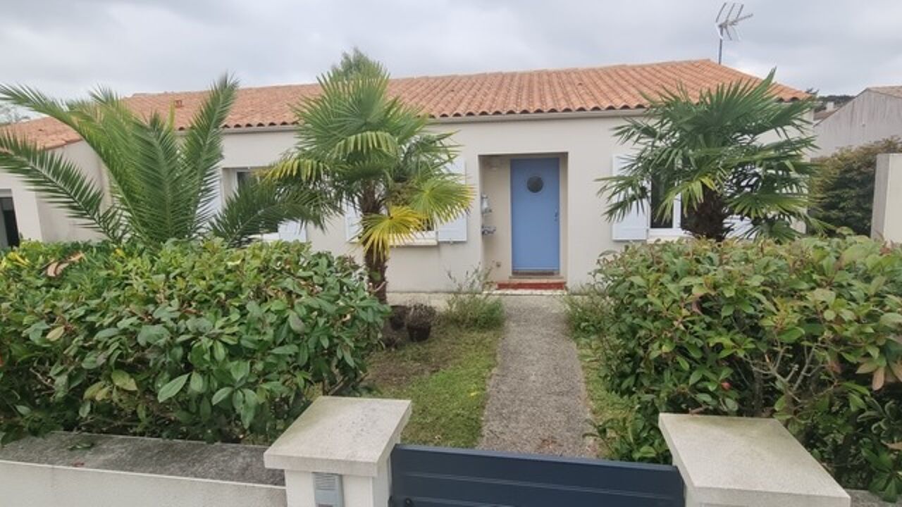 maison 5 pièces 104 m2 à vendre à Port-des-Barques (17730)