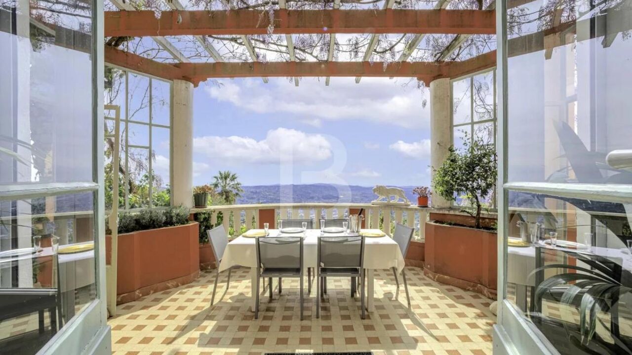 maison 9 pièces 270 m2 à vendre à Grasse (06130)