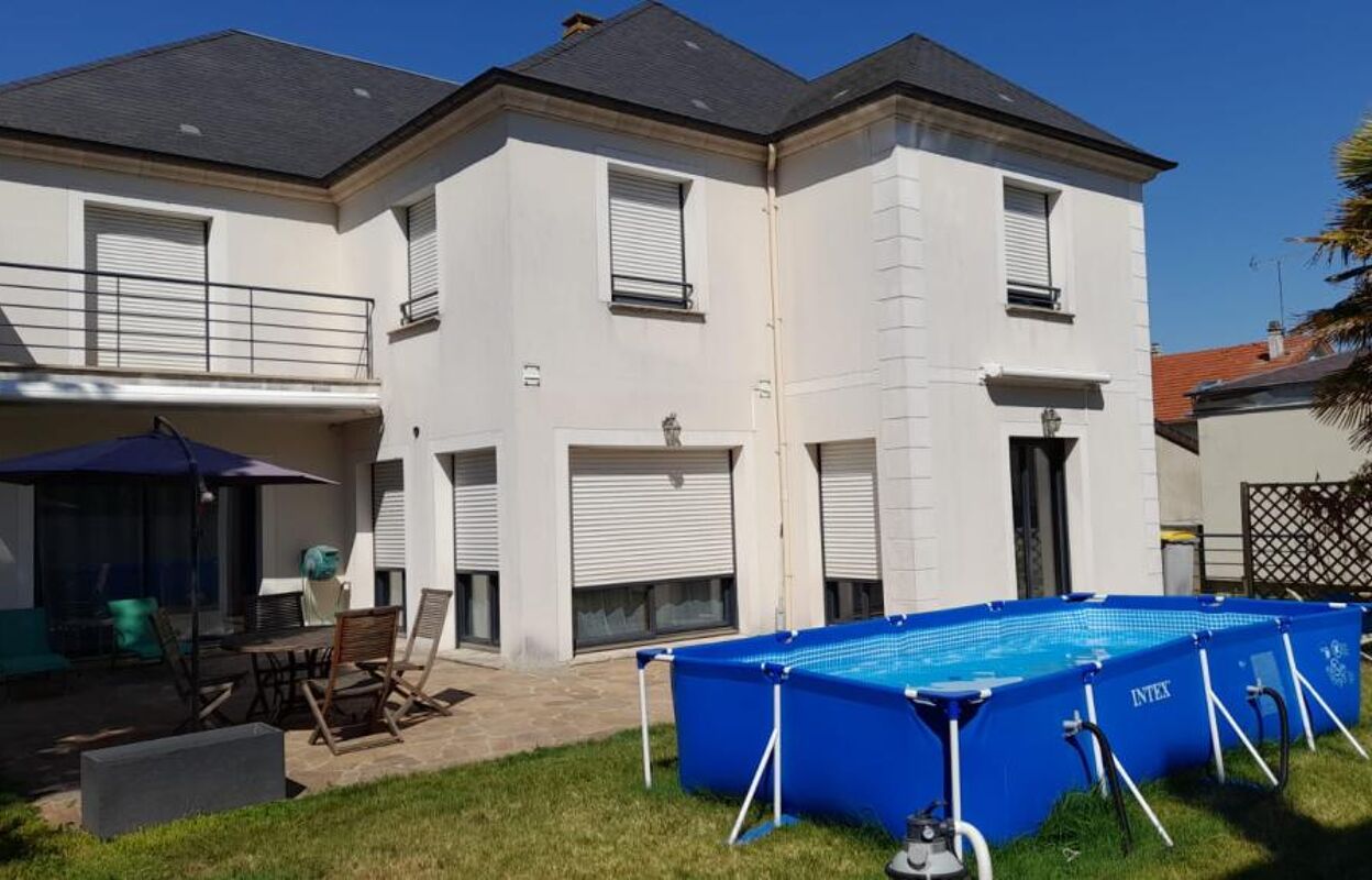 maison 10 pièces 204 m2 à louer à Le Perreux-sur-Marne (94170)