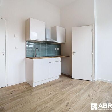 Appartement 1 pièce 14 m²