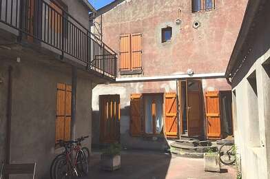 Appartement 1 pièces 360 €