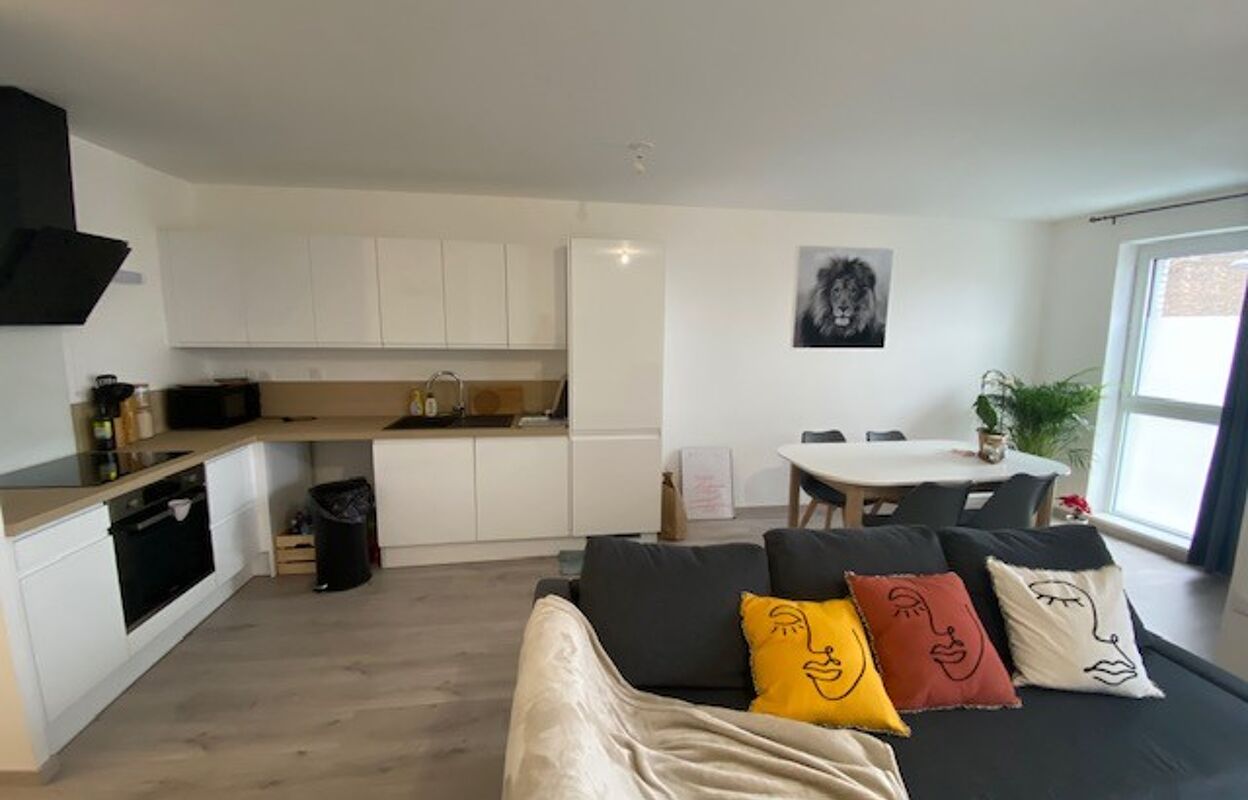 appartement 2 pièces 43 m2 à louer à Lille (59000)