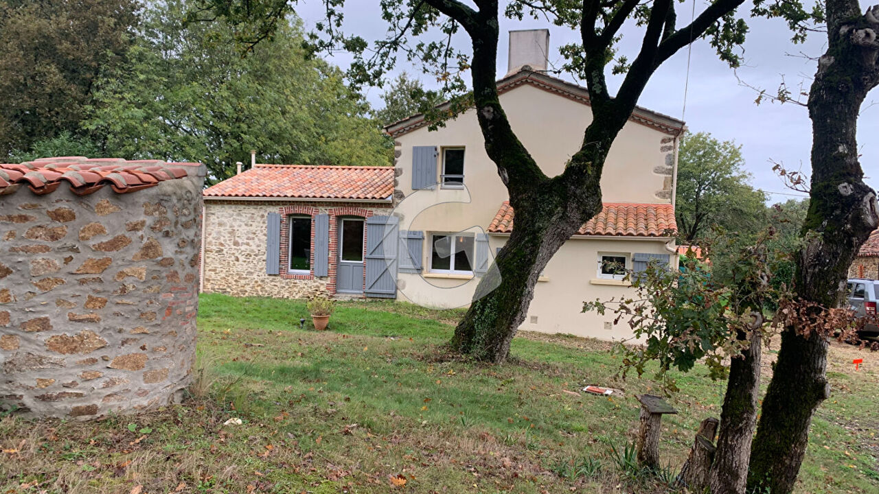 maison 6 pièces 145 m2 à vendre à Poiroux (85440)