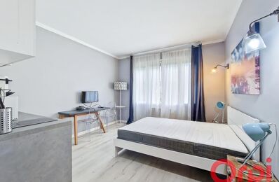 location appartement 790 € CC /mois à proximité de Meyzieu (69330)