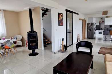 Maison 7 pièces 400000 €