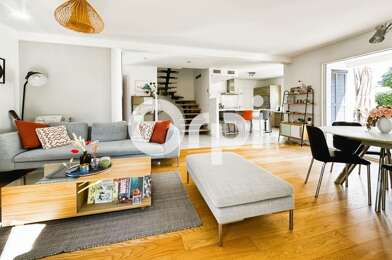 Maison 5 pièces 599000 €