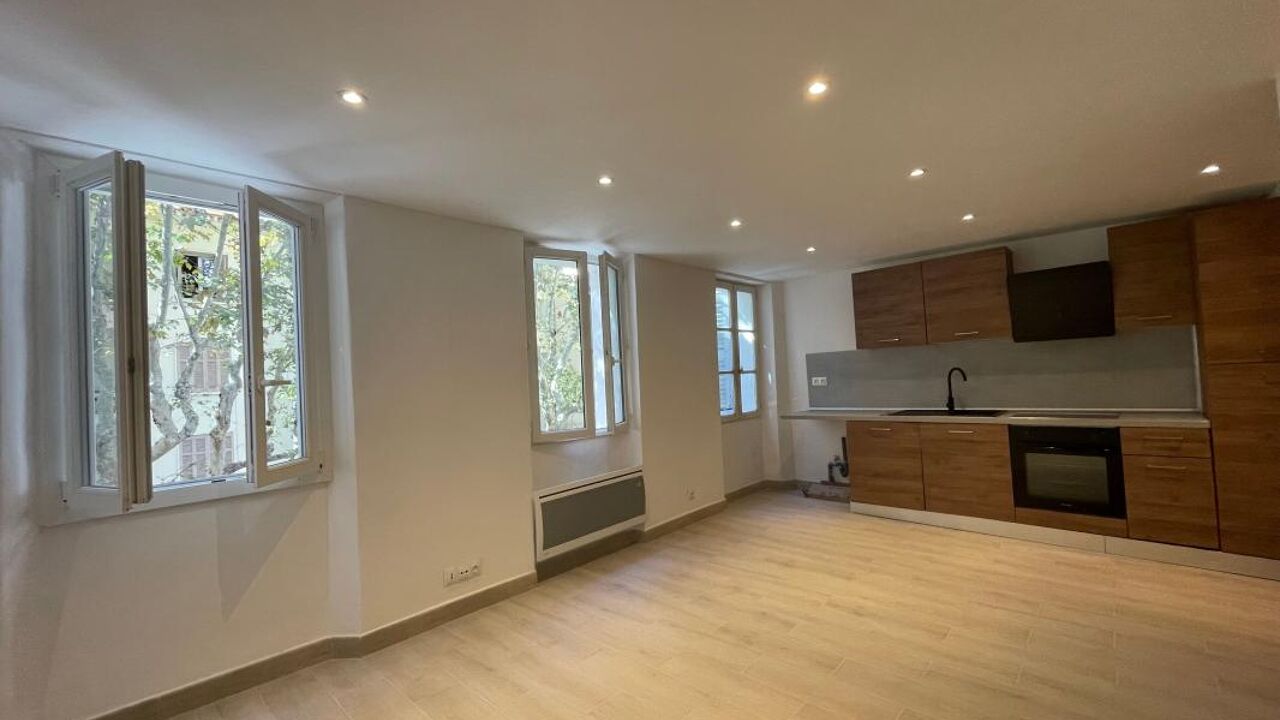 appartement 2 pièces 30 m2 à louer à Toulon (83200)