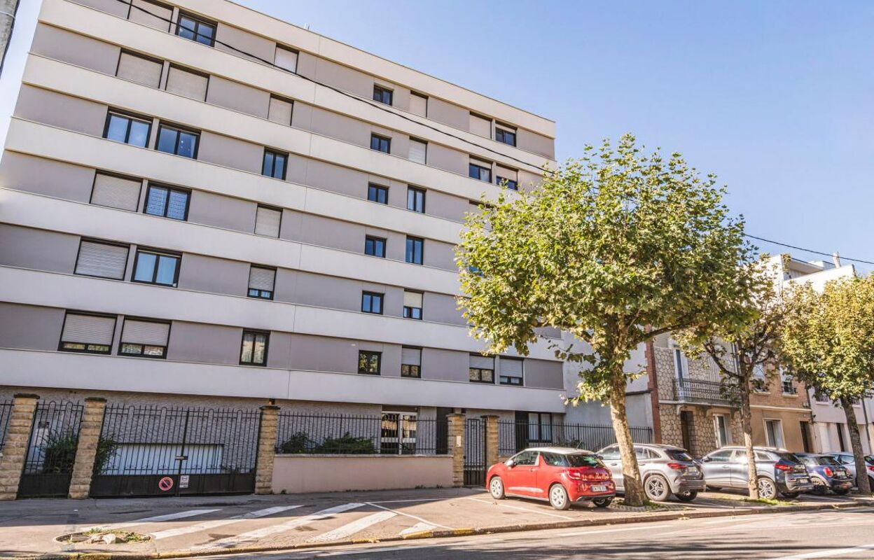 appartement 4 pièces 81 m2 à vendre à Reims (51100)