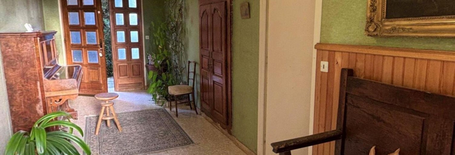 Maison 8 Pièces 307 m² à vendre à Marvejols (48100)