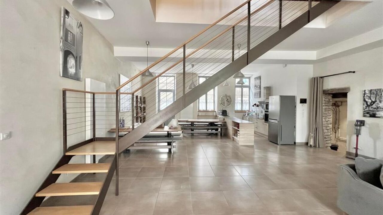 maison 11 pièces 373 m2 à vendre à Castelnau-Montratier (46170)