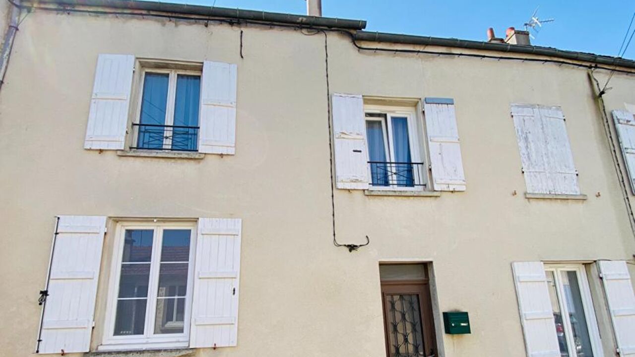 appartement 2 pièces 37 m2 à vendre à Jouy-le-Châtel (77970)