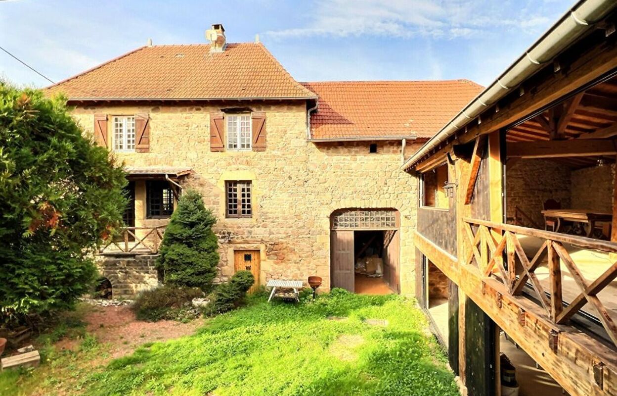 maison 4 pièces 115 m2 à vendre à Saint-Igny-de-Vers (69790)