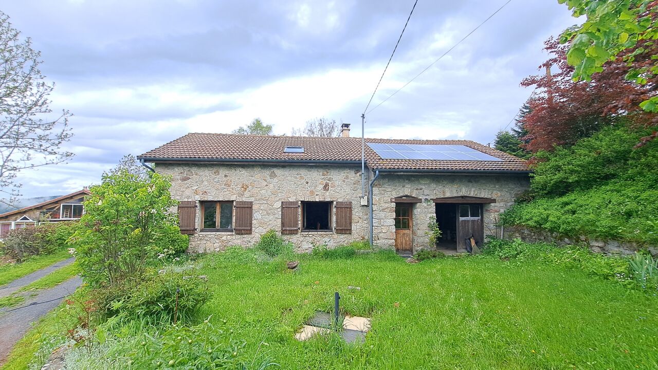 maison 4 pièces 98 m2 à vendre à Grandrif (63600)