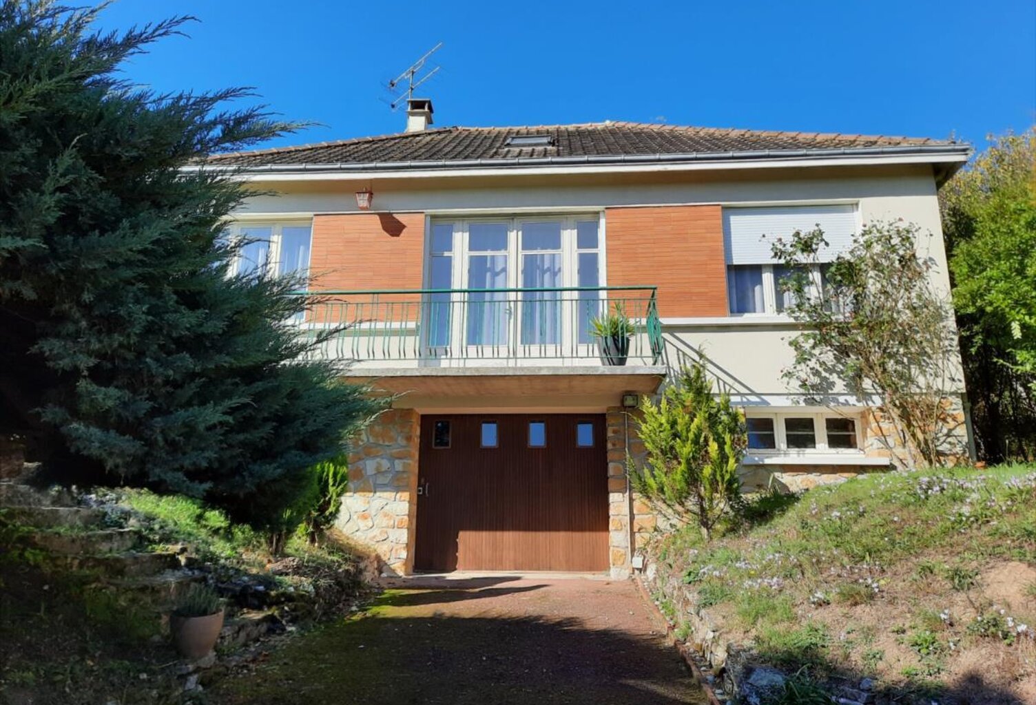 Vente maison 4 pièces 85 m² Valençay (36600) — photo 1