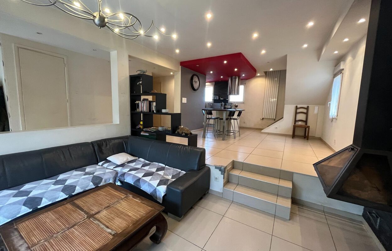 maison 6 pièces 146 m2 à vendre à Saint-Yvi (29140)