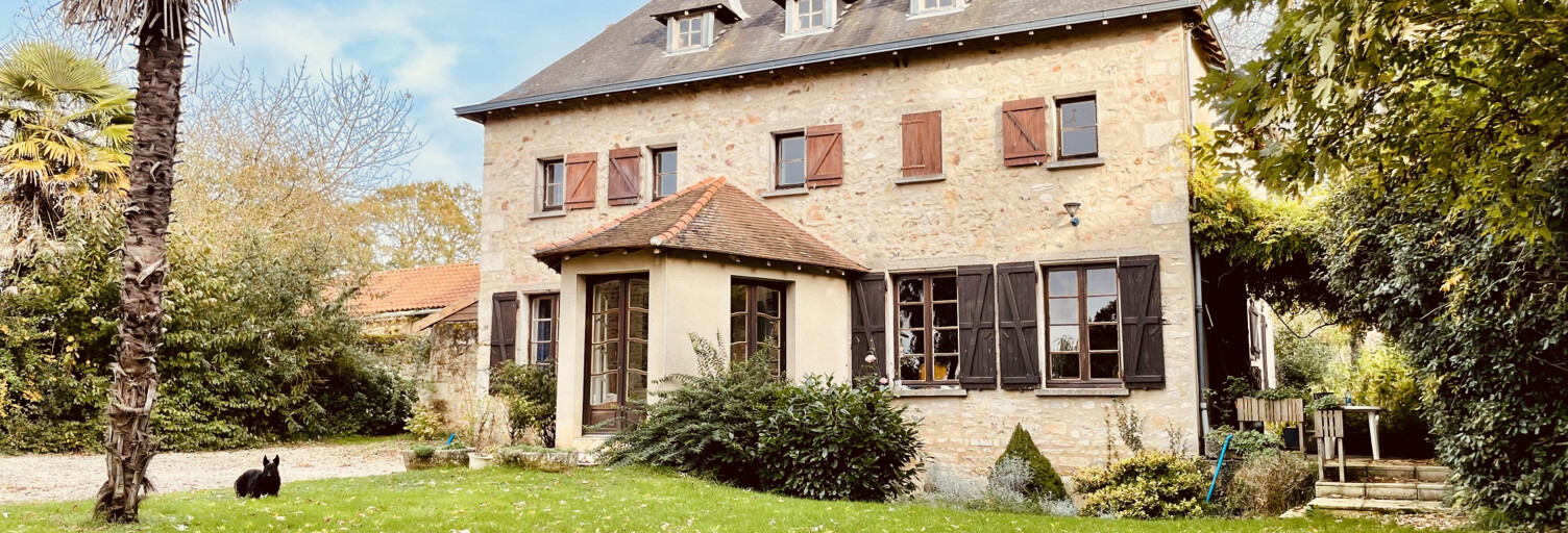 Maison 9 Pièces 202 m² à vendre à L'Isle-Jourdain (86150)