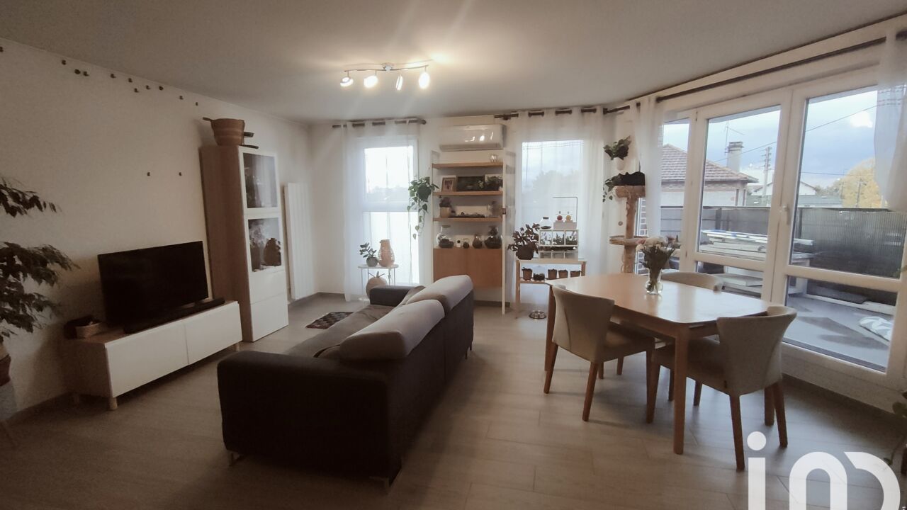 appartement 3 pièces 67 m2 à vendre à Livry-Gargan (93190)