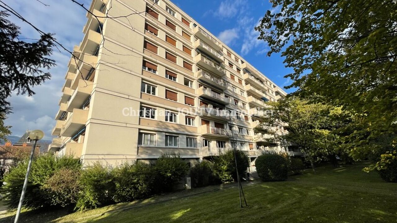 appartement 4 pièces 87 m2 à louer à Gières (38610)