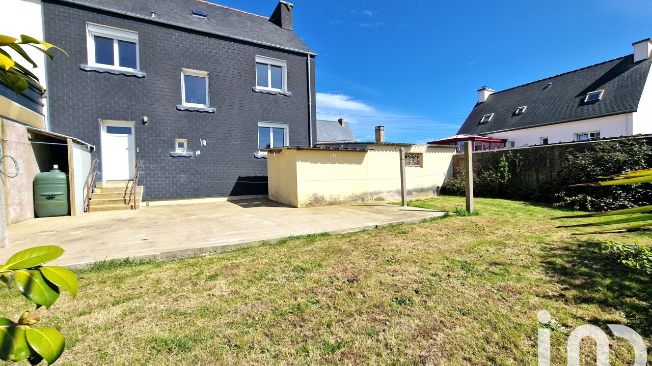 maison 5 pièces 104 m2 à vendre à Carhaix-Plouguer (29270)