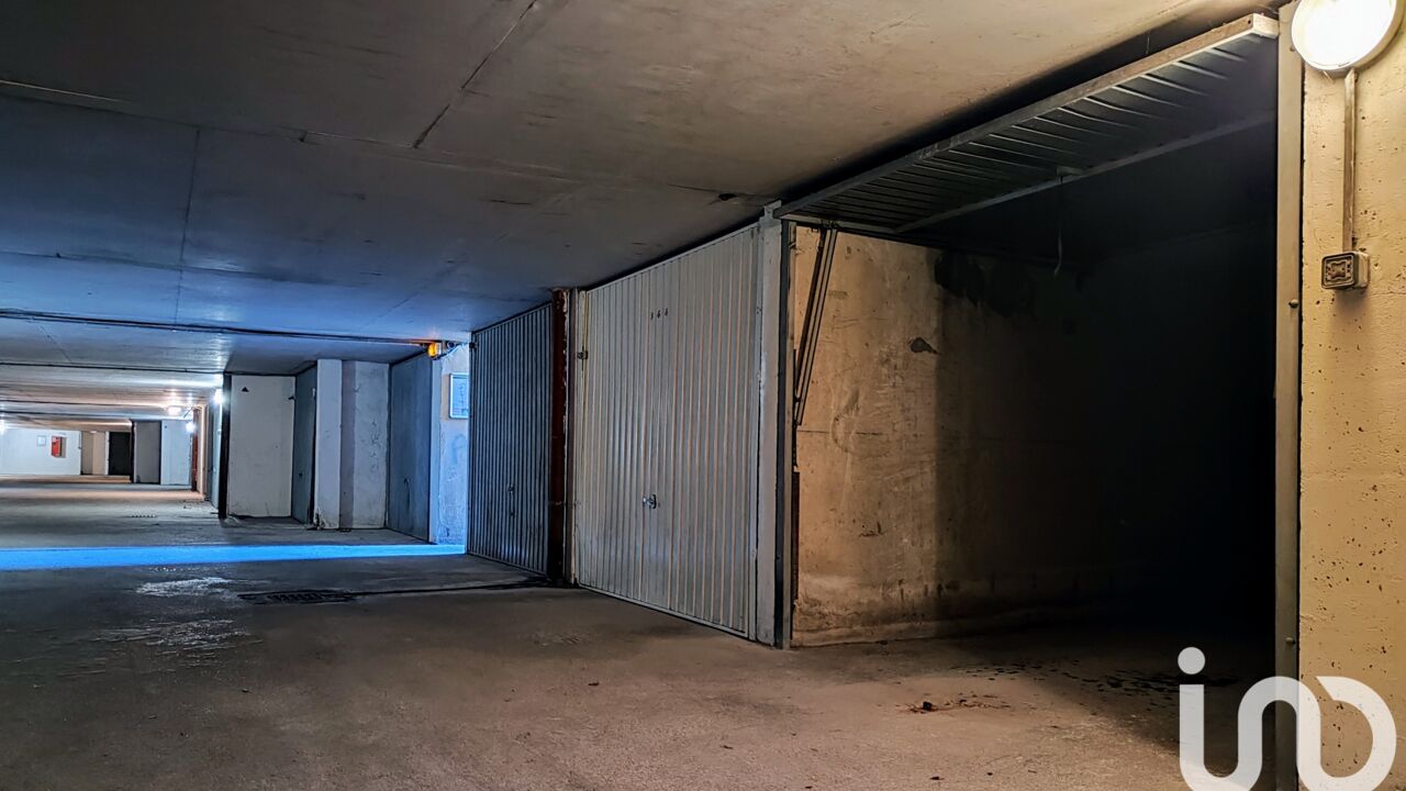 garage  pièces 14 m2 à vendre à La Ciotat (13600)