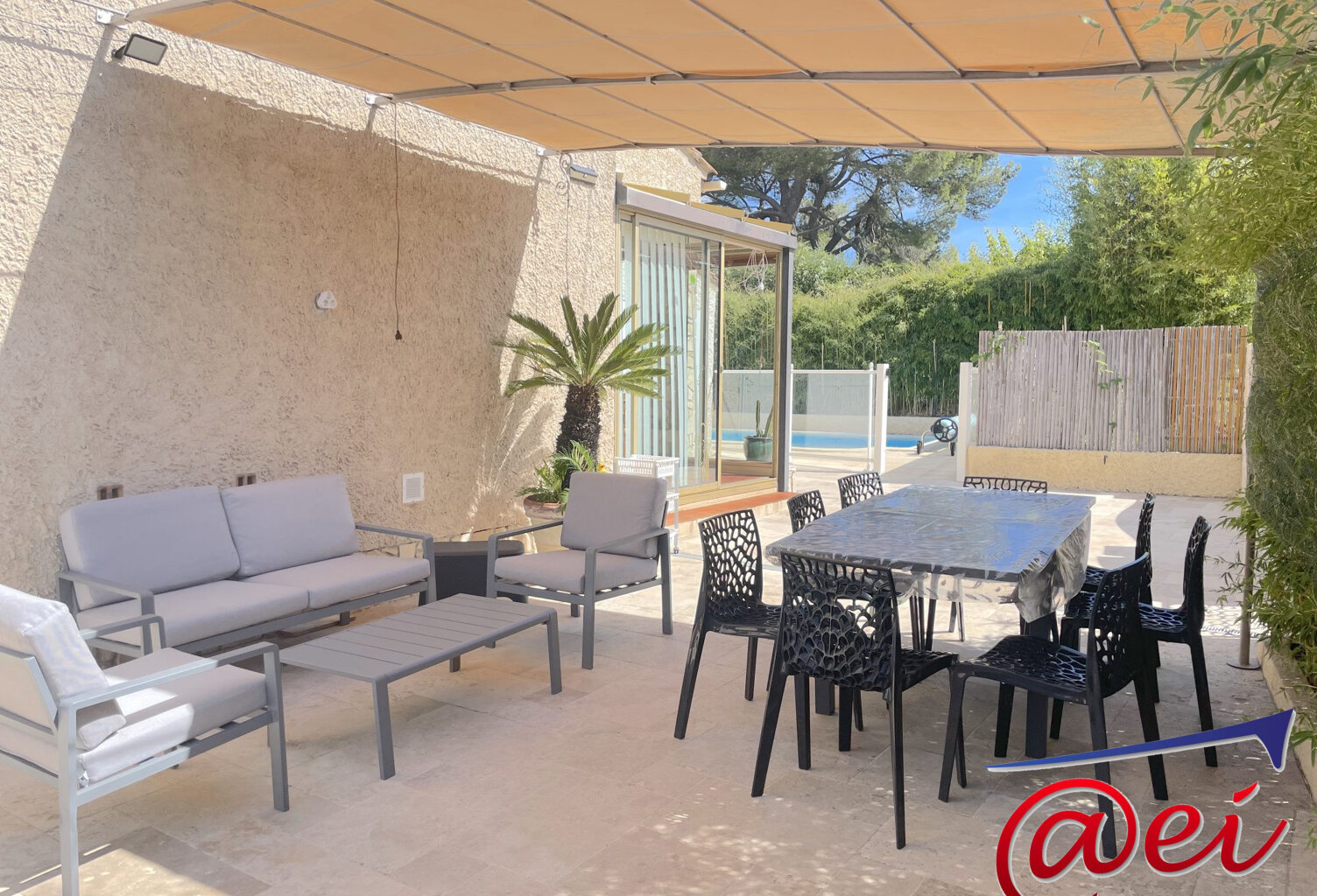 Villa individuelle avec piscine et garage Six-Fours-Les-Plages — photo 1