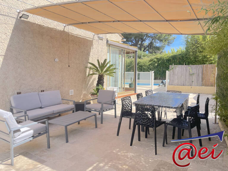 Villa individuelle avec piscine et garage Six-Fours-Les-Plages — photo 1