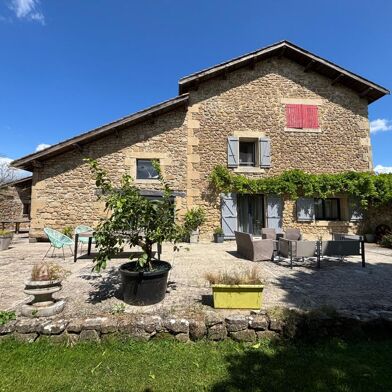 Maison 8 pièces 695000 €