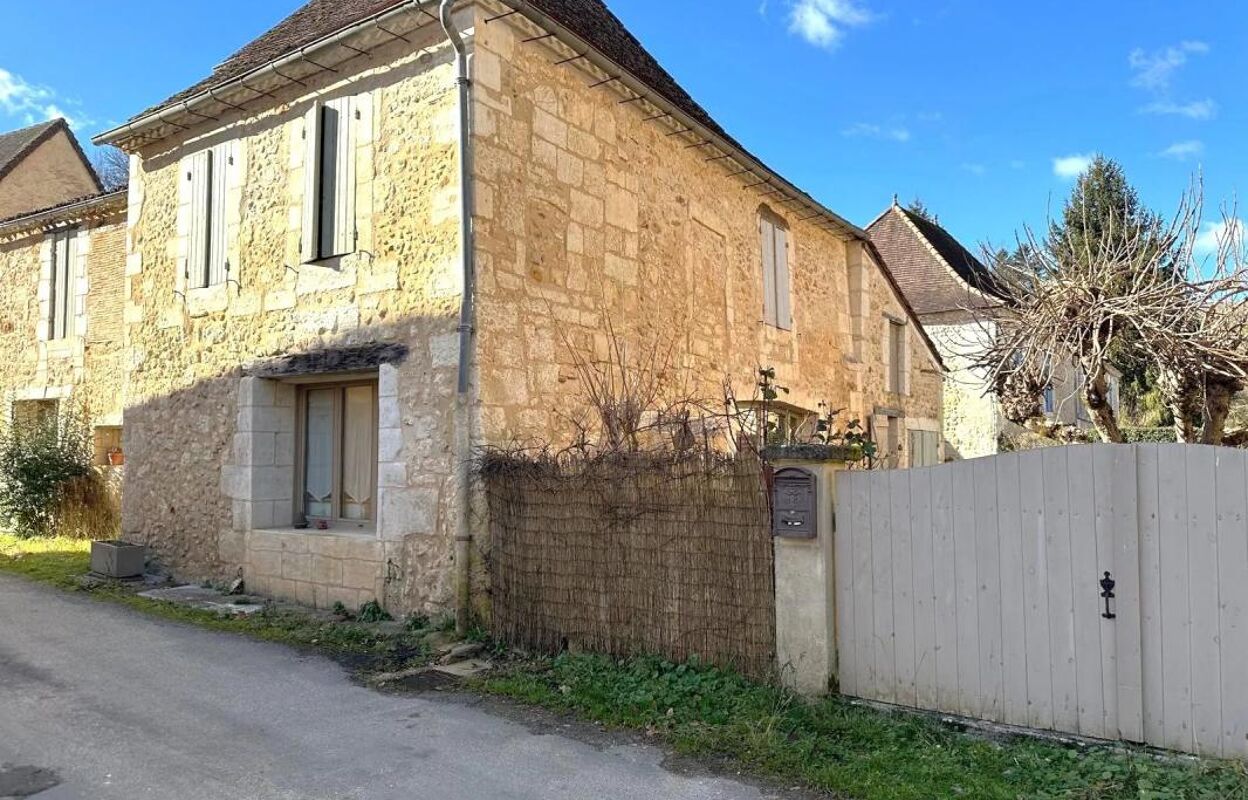 maison 8 pièces 181 m2 à vendre à Saint-Georges-de-Montclard (24140)